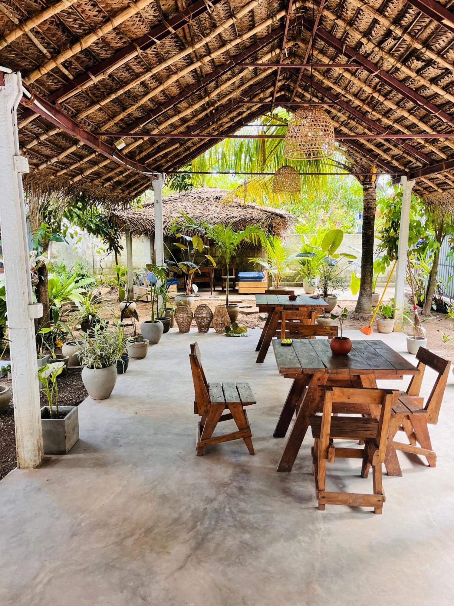Avalon Weligama Exterior foto